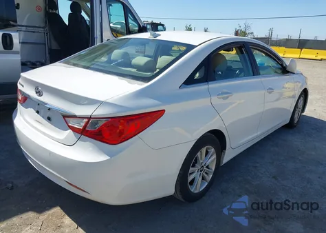 2013 Hyundai Sonata Gls z USA, uszkodzony, nr VIN 5NPEB4AC4DH710494